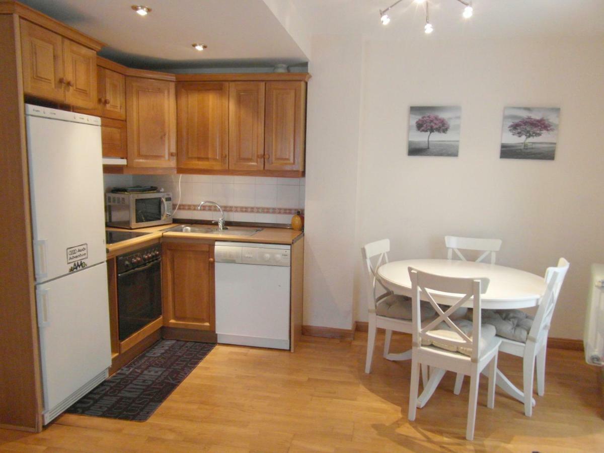 B18 - Edif Perramó - Villmor Apartman Benasque Kültér fotó
